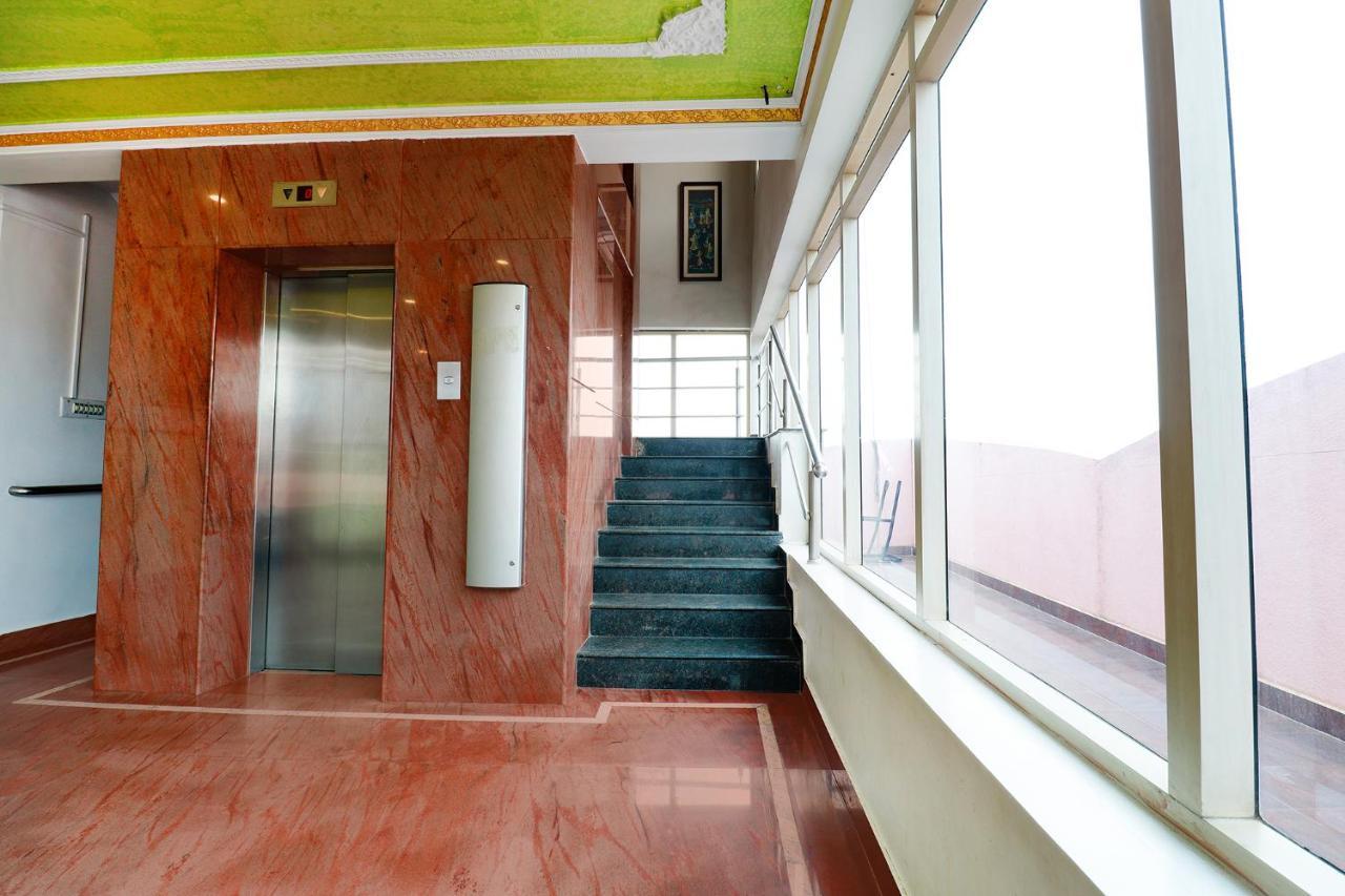 Fabhotel Shivaals Residency - Rajajinagar Bangalore Ngoại thất bức ảnh