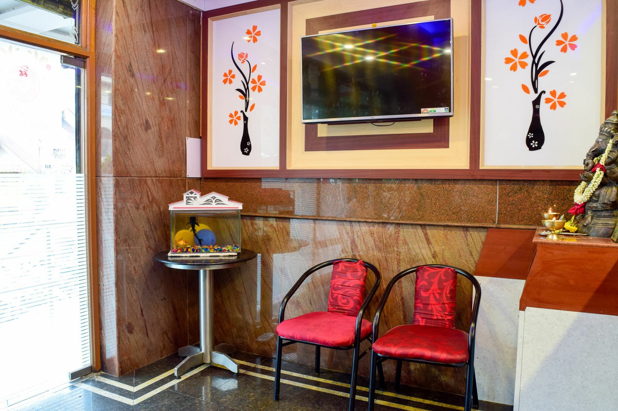 Fabhotel Shivaals Residency - Rajajinagar Bangalore Ngoại thất bức ảnh